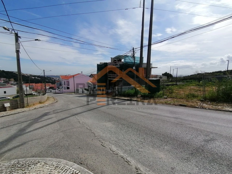 Terreno para Venda em Ramada e Caneças Foto 2