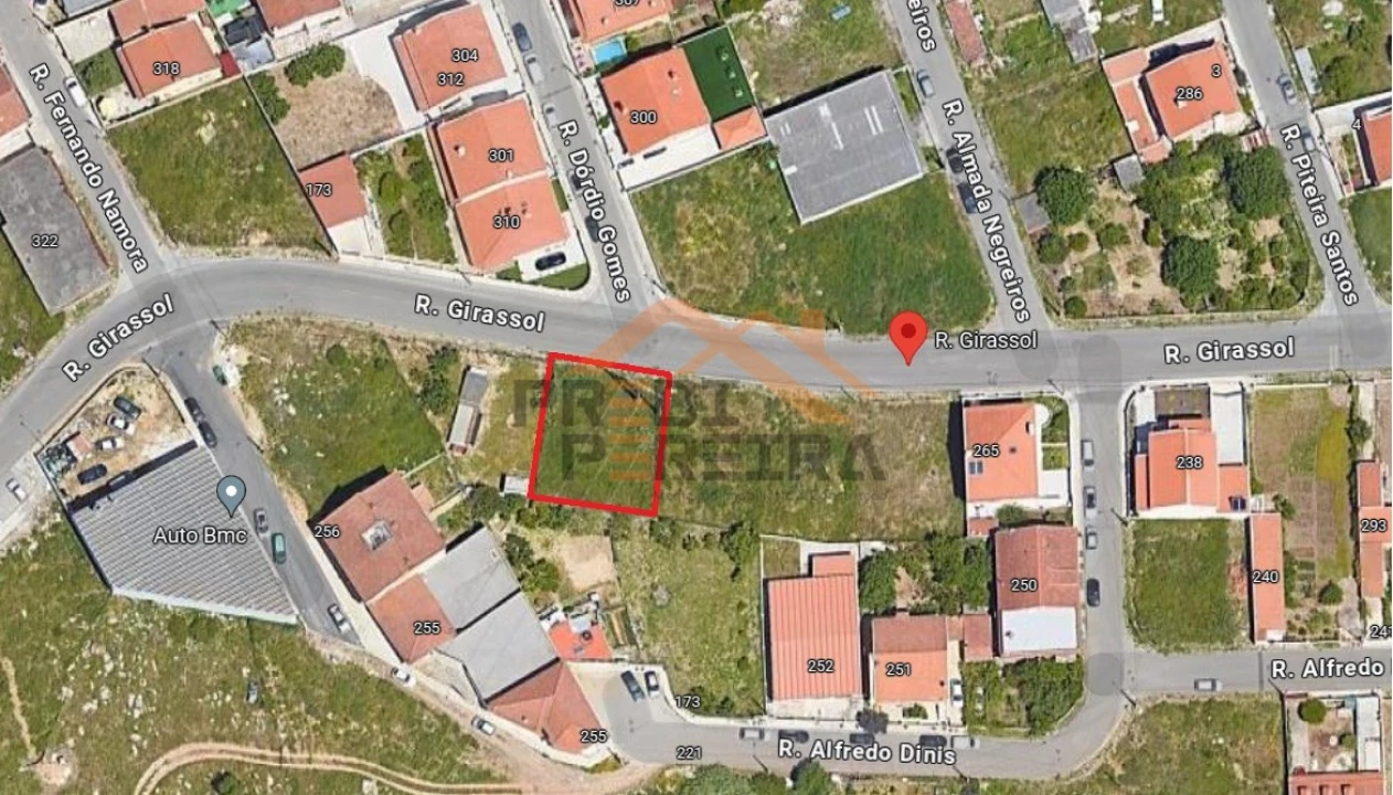 Terreno para Venda em Ramada e Caneças Foto 1