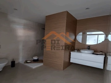 Apartamento T2 para Venda em São Vicente