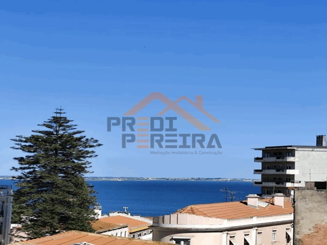 Apartamento T2 para Venda em São Vicente Foto 2