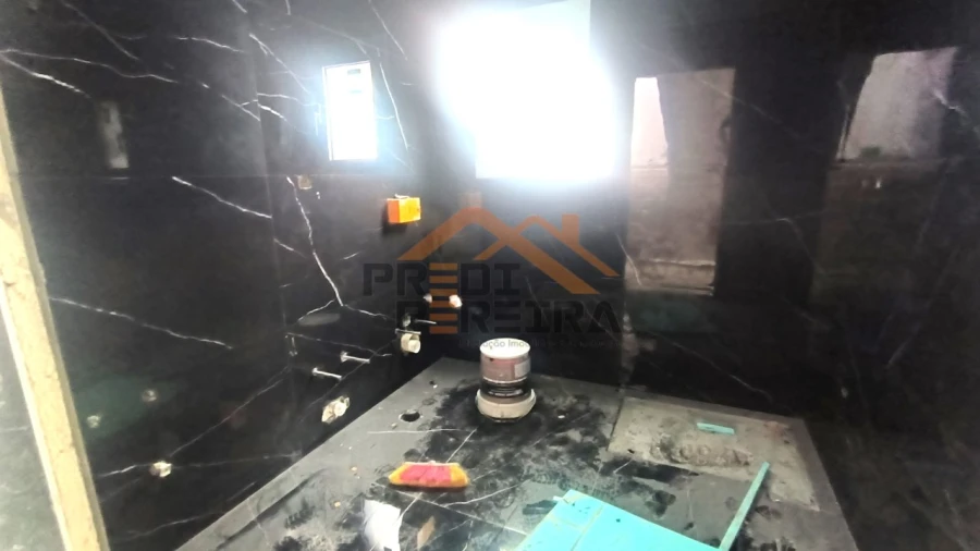 Moradia T2 para Venda em Pontinha e Famões Foto 10