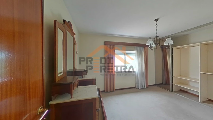 Moradia T7 para Venda em Santo Antão e São Julião do Tojal Foto 20