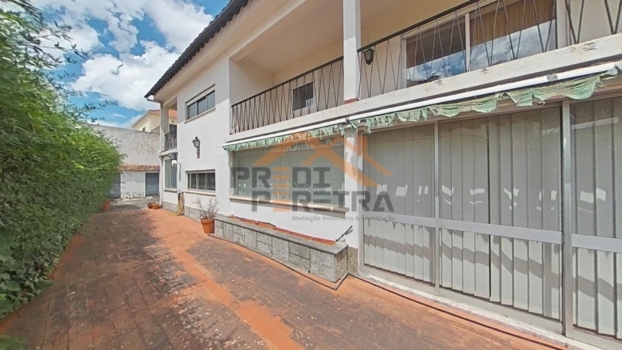 Moradia T7 para Venda em Santo Antão e São Julião do Tojal Foto 5