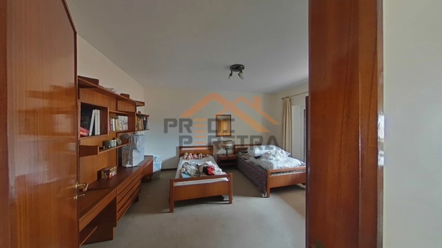 Moradia T7 para Venda em Santo Antão e São Julião do Tojal Foto 31