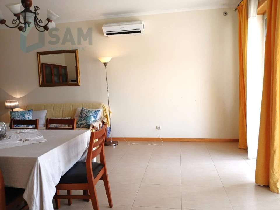 Apartamento T3 para Venda em São Martinho do Porto Foto 3