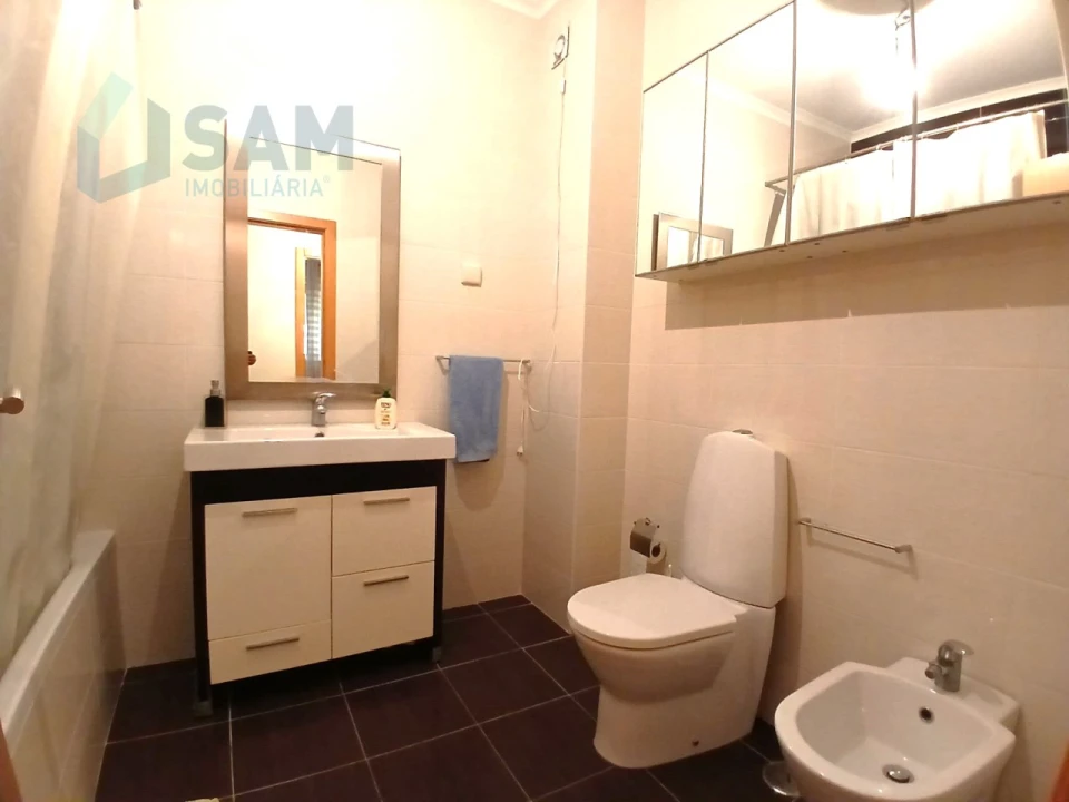 Apartamento T3 para Venda em São Martinho do Porto Foto 6