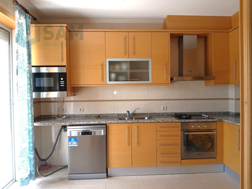 Apartamento T3 para Venda em São Martinho do Porto Foto 8