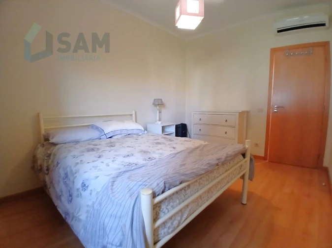Apartamento T3 para Venda em São Martinho do Porto Foto 24