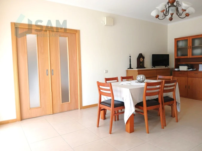 Apartamento T3 para Venda em São Martinho do Porto Foto 4