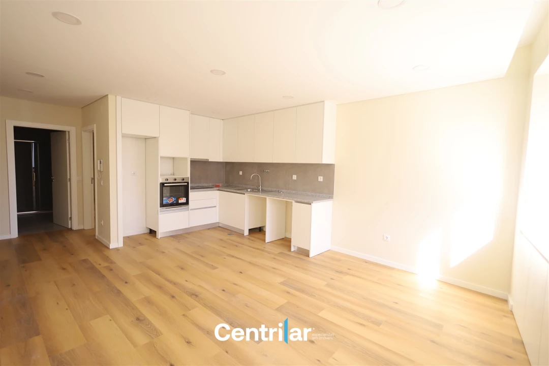 Apartamento T1 para Venda em Mangualde, Mesquitela e Cunha Alta Foto 1