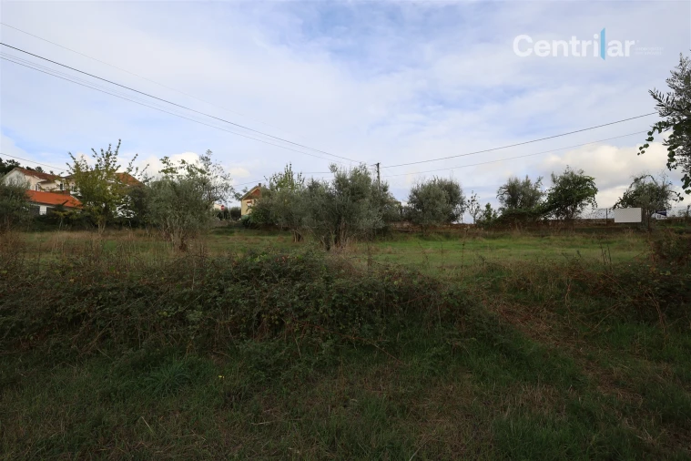Terreno para Venda em Fragosela Foto 6