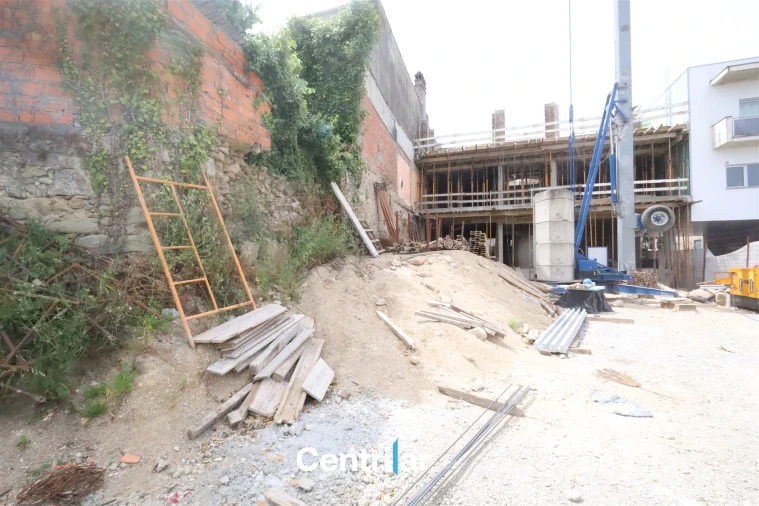 Loja para Venda em Mangualde, Mesquitela e Cunha Alta Foto 5