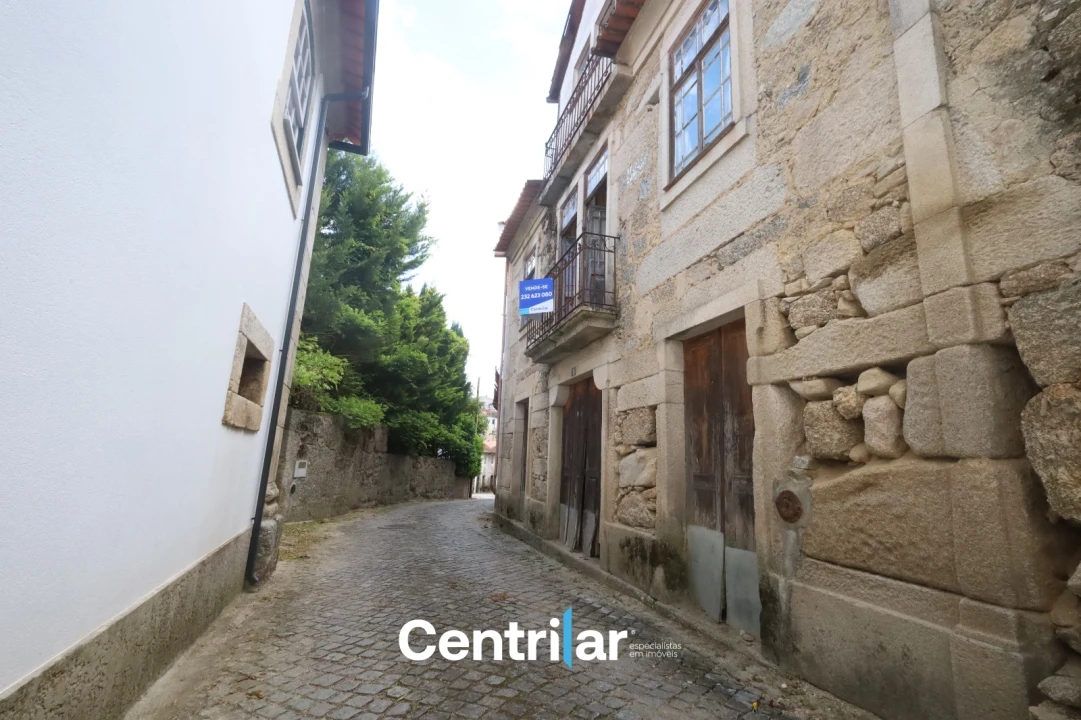 Moradia T0 para Venda em Germil Foto 3