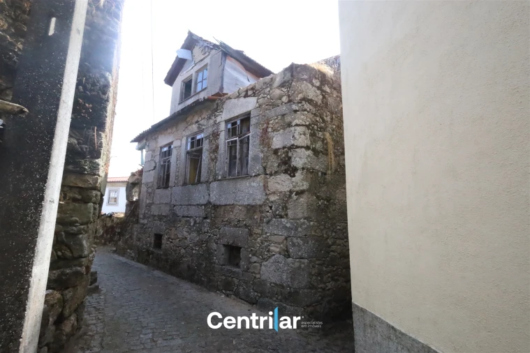 Moradia T0 para Venda em Germil Foto 11