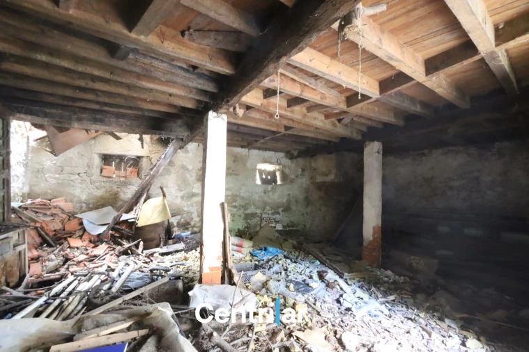 Moradia T0 para Venda em Germil Foto 13