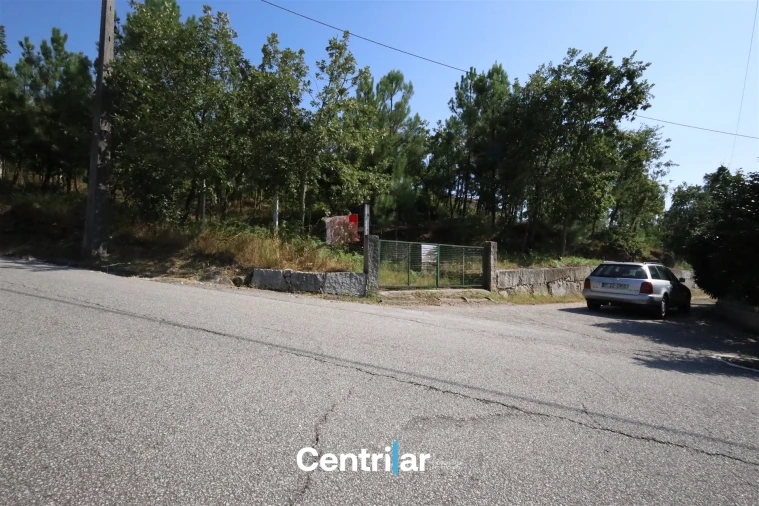 Terreno Comércio / Armazém para Venda em Mangualde, Mesquitela e Cunha Alta Foto 7
