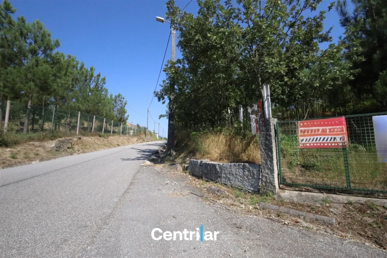 Terreno Comércio / Armazém para Venda em Mangualde, Mesquitela e Cunha Alta Foto 8