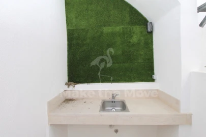 Moradia T4 para Venda em Moncarapacho e Fuseta