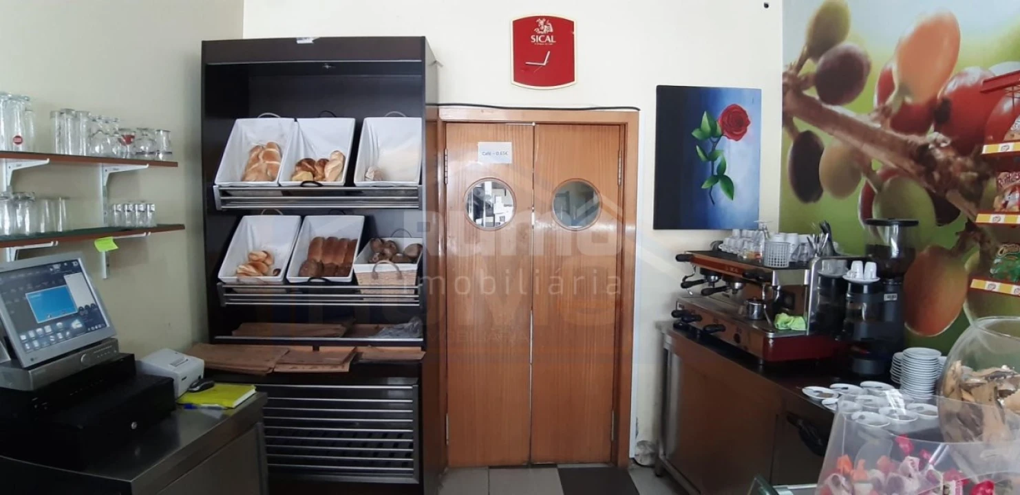 Negócio para Venda em Santa Maria Maior e Monserrate e Meadela Foto 4