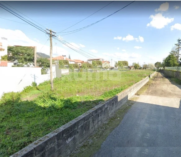 Terreno para Venda em Barroselas e Carvoeiro Foto 3