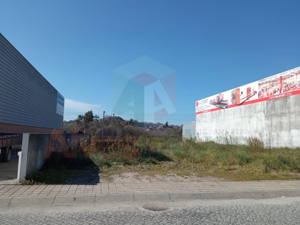 Terreno para Venda em Coronado (São Romão e São Mamede) Foto 8