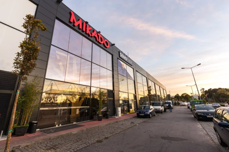 Loja para Venda em Antas e Abade de Vermoim Foto 3