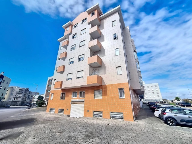 Apartamento T4 para Venda em Glória e Vera Cruz Foto 2