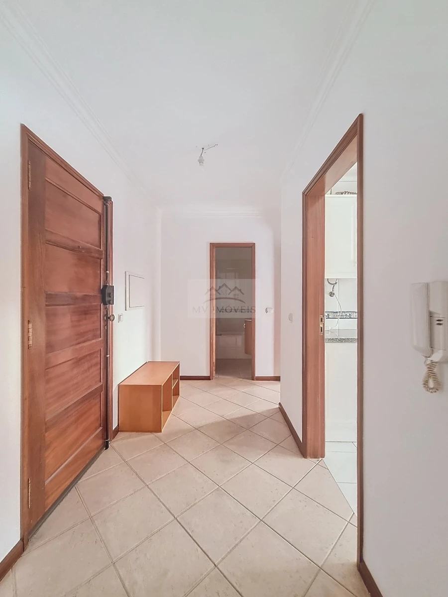 Apartamento T4 para Venda em Glória e Vera Cruz Foto 9