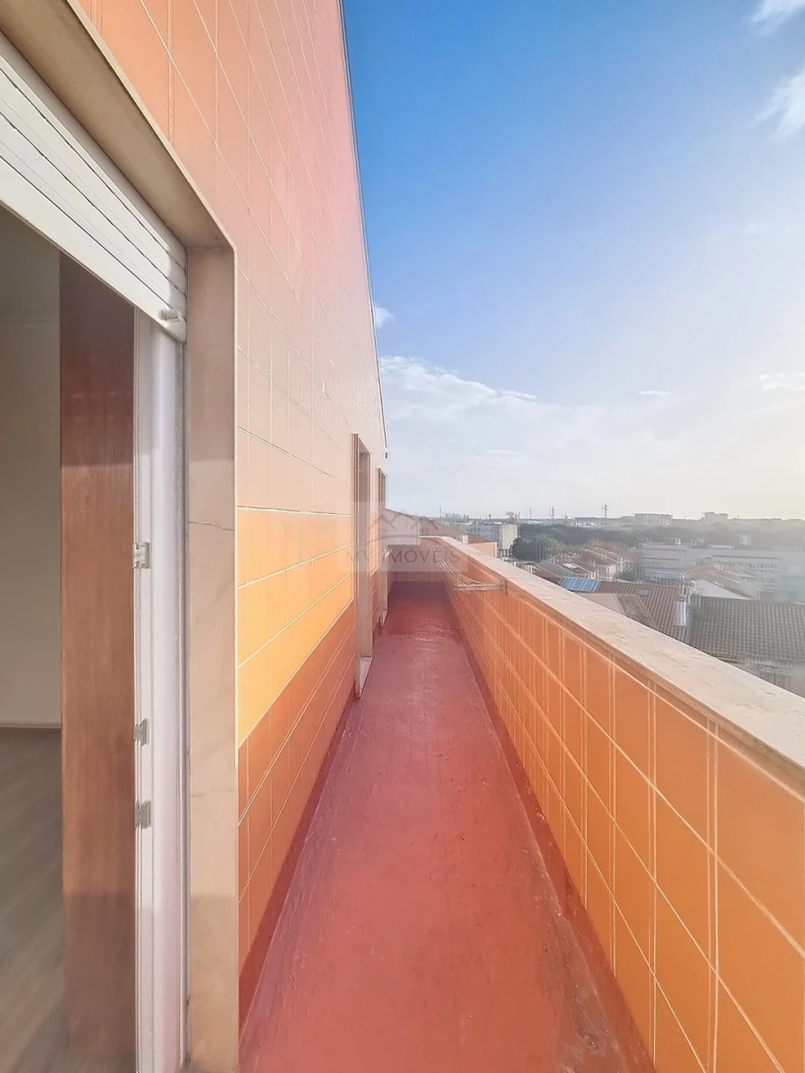 Apartamento T4 para Venda em Glória e Vera Cruz Foto 22