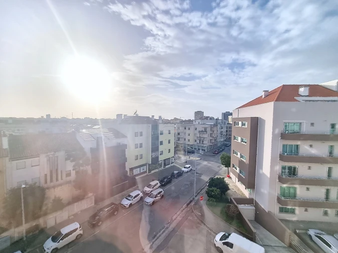 Apartamento T4 para Venda em Glória e Vera Cruz Foto 12