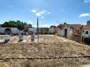 Terreno para Venda em Benavente