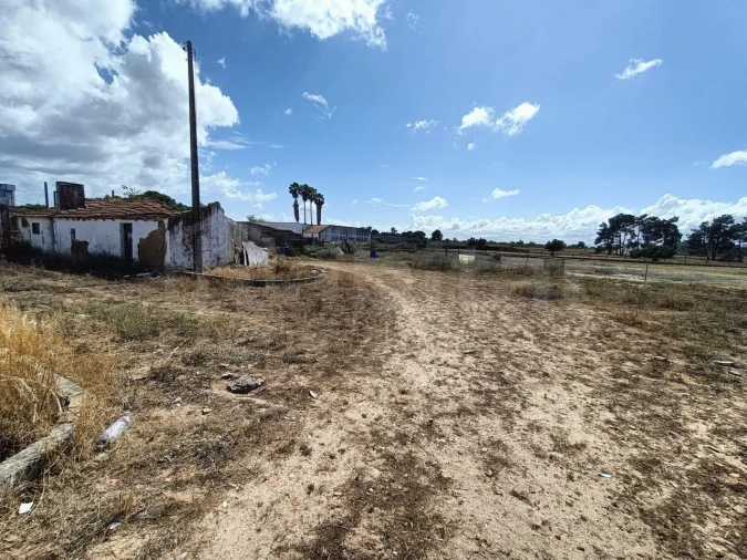 Terreno para Venda em Benavente