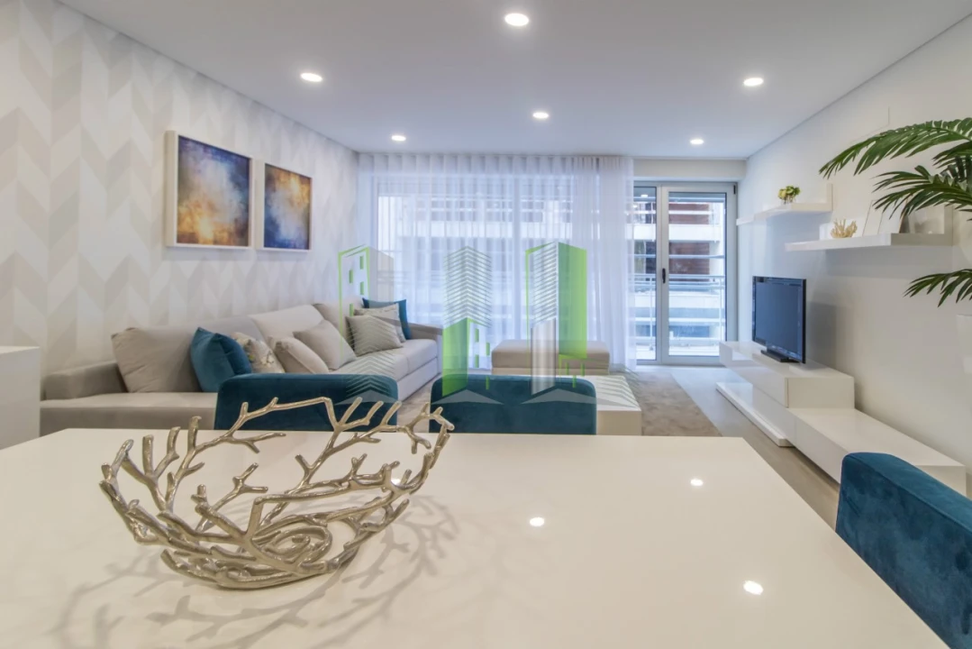 Apartamento T2 para Venda em Tavarede Foto 1