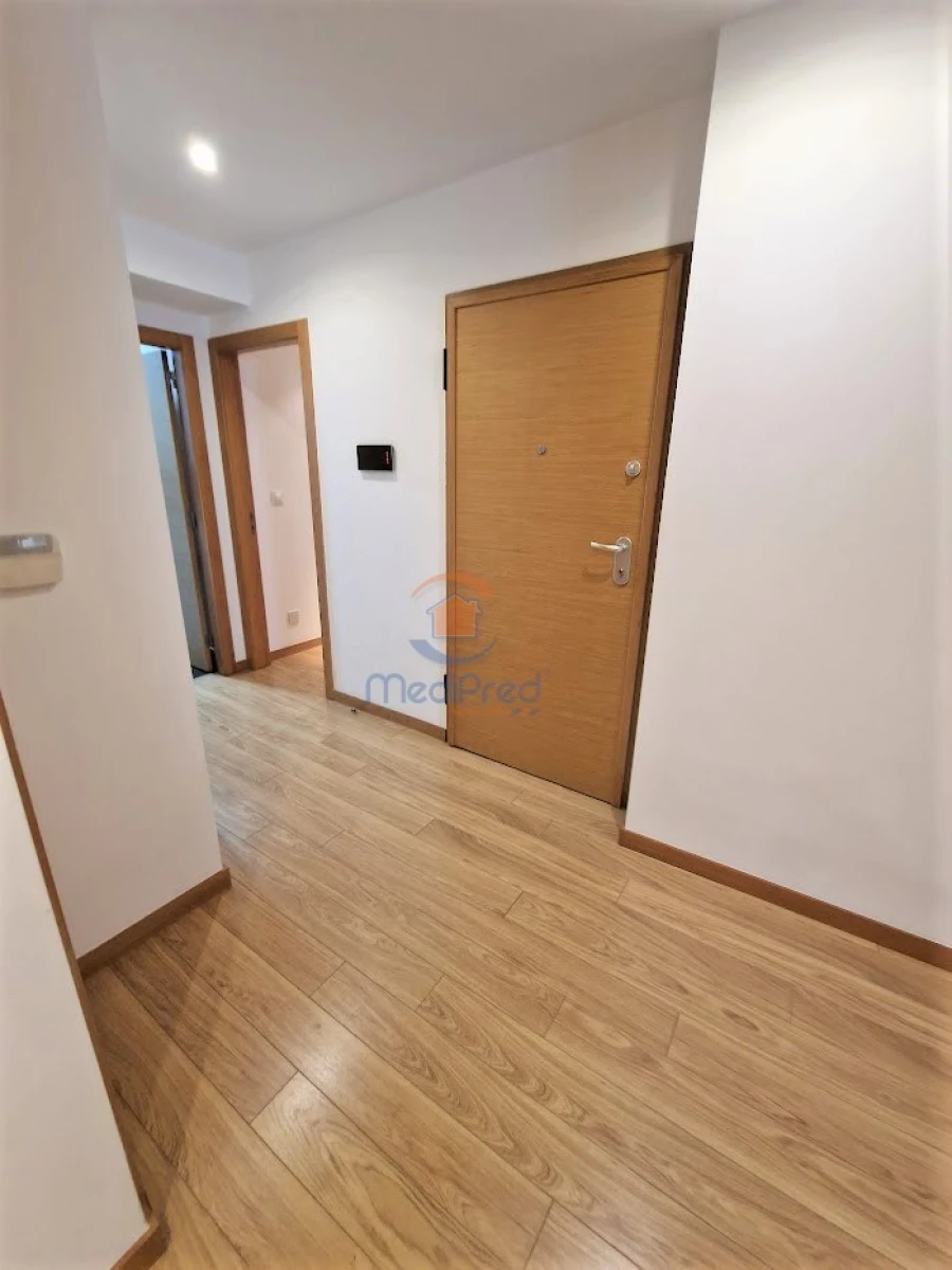 Apartamento T4 para Venda em Loures Foto 2