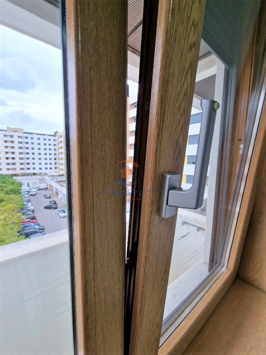 Apartamento T4 para Venda em Loures Foto 13