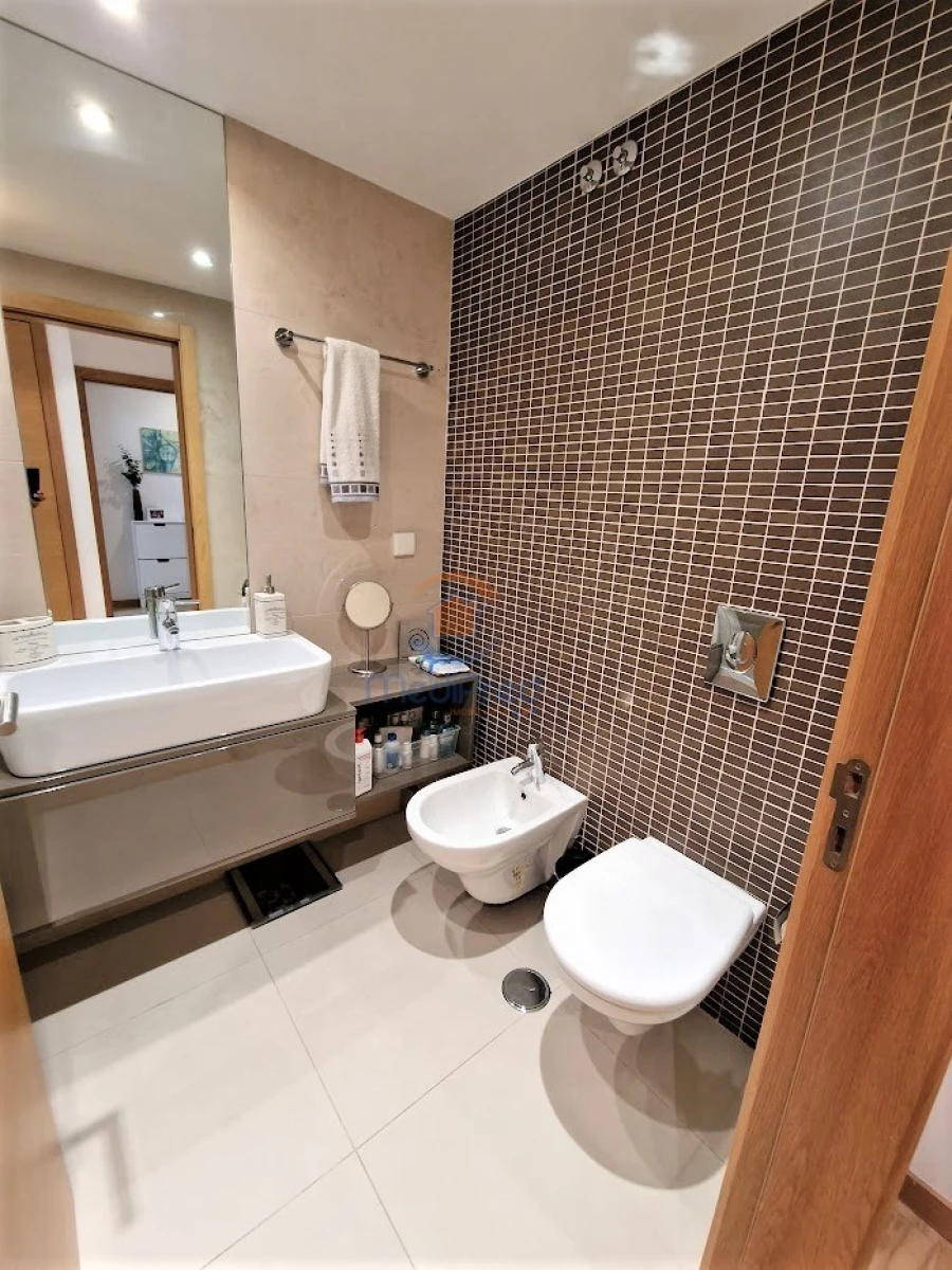 Apartamento T4 para Venda em Loures Foto 19