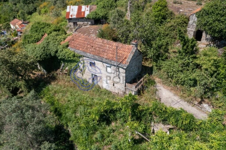 Moradia T1 para Venda em Bustelo, Carneiro e Carvalho de Rei Foto 15