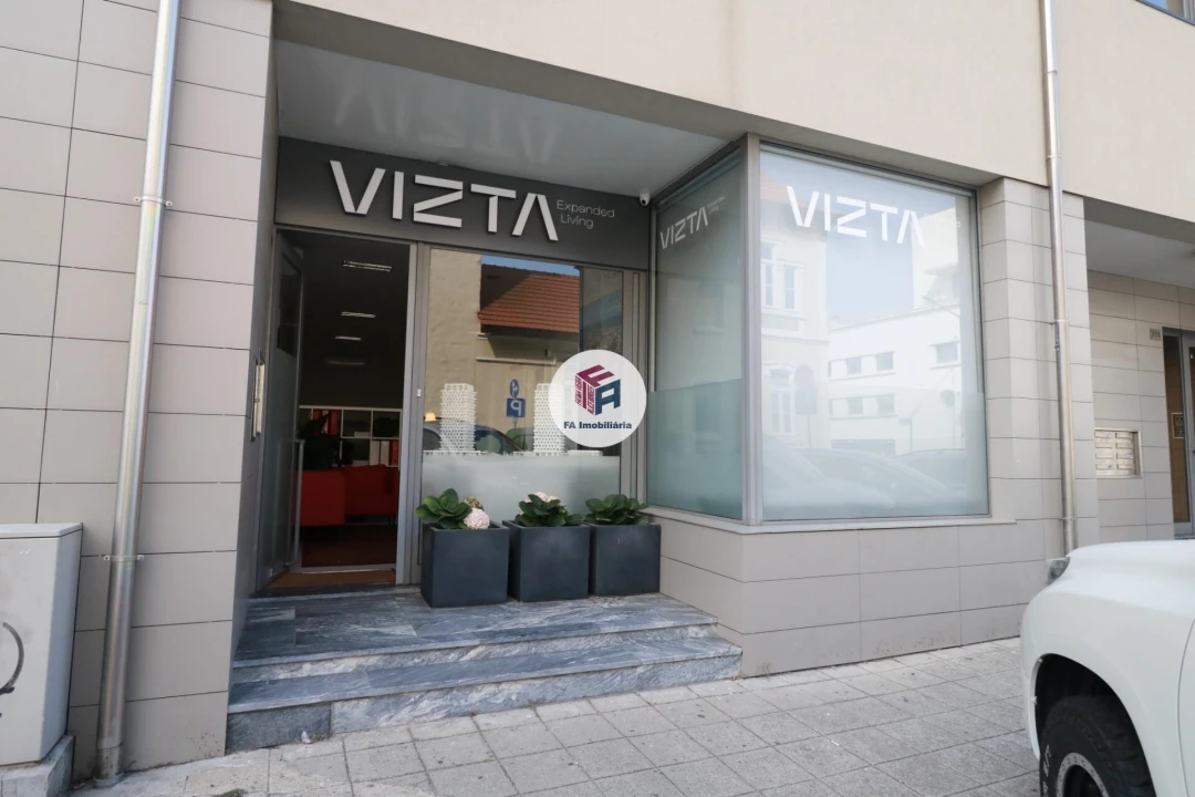 Loja para Venda em Matosinhos e Leça da Palmeira Foto 1