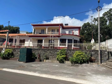 Moradia T3 para Venda em Estreito da Calheta