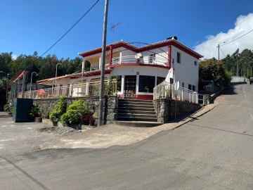 Moradia T3 para Venda em Estreito da Calheta
