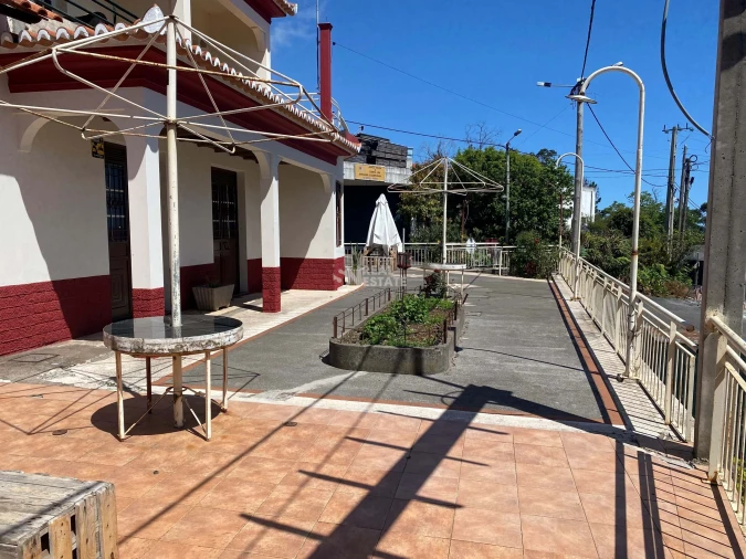 Moradia T3 para Venda em Estreito da Calheta Foto 7