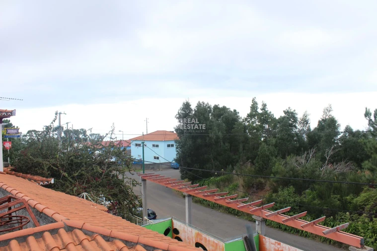 Moradia T3 para Venda em Estreito da Calheta Foto 12