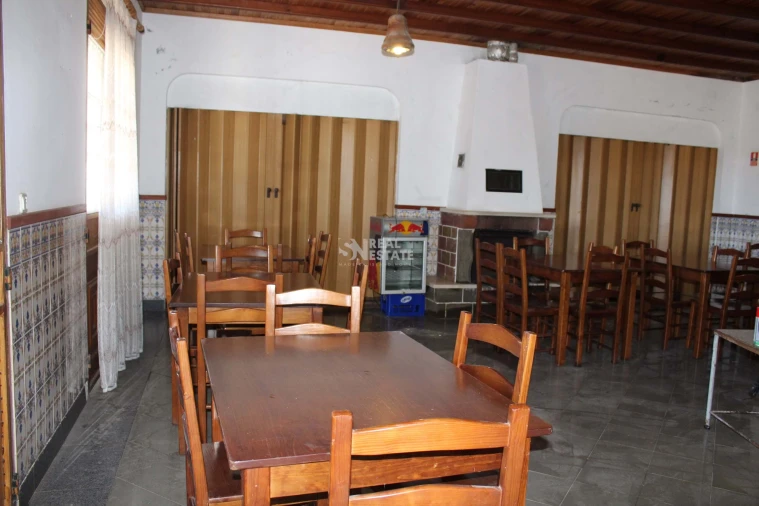 Moradia T3 para Venda em Estreito da Calheta Foto 31