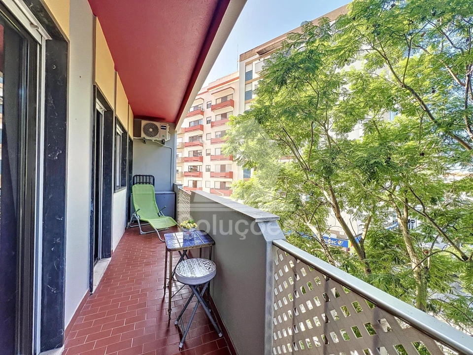 Apartamento T3 para Venda em Portimão Foto 16