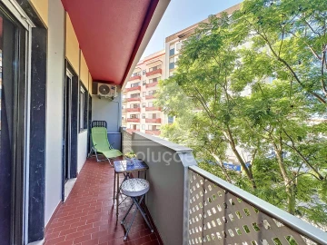 Apartamento T3 para Venda em Portimão