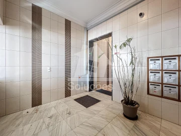 Apartamento T3 para Venda em Portimão