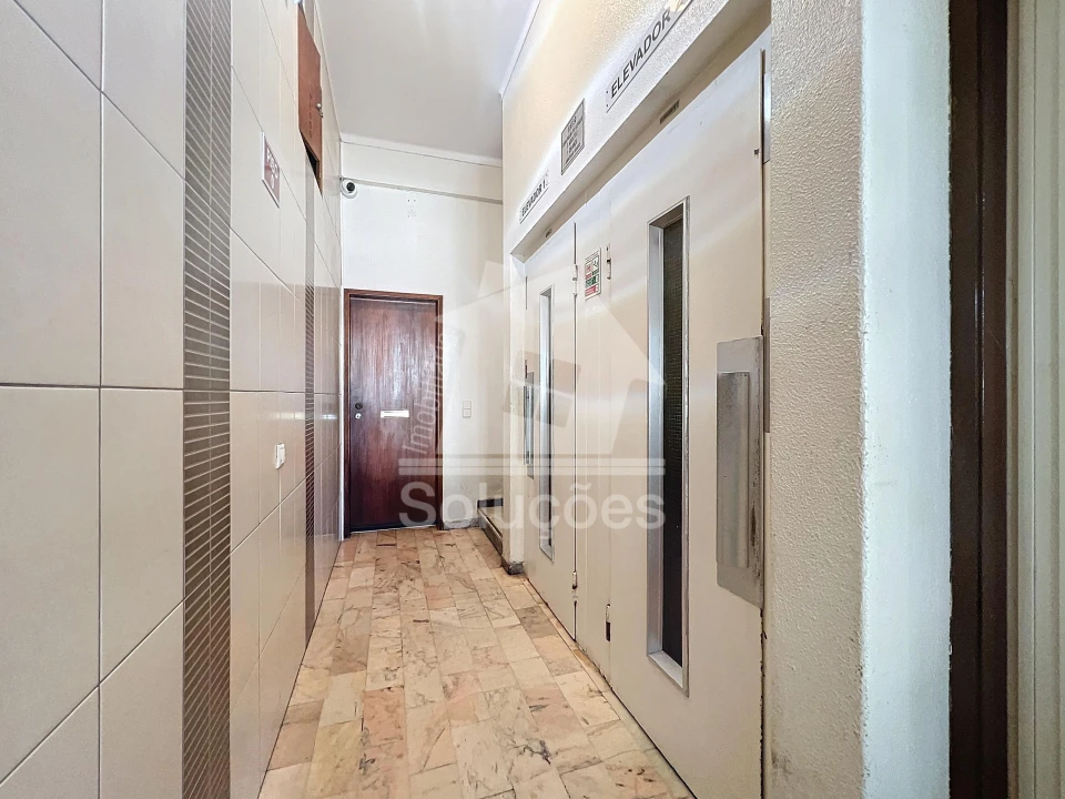 Apartamento T3 para Venda em Portimão Foto 19