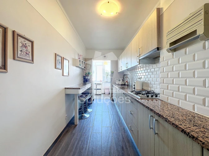 Apartamento T3 para Venda em Portimão Foto 4
