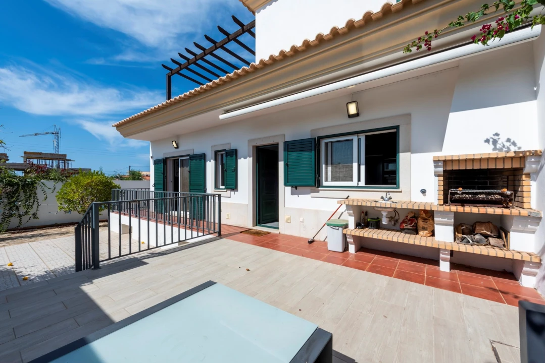 Moradia T3 para Venda em Almancil Foto 17