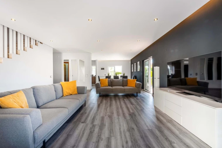 Moradia T3 para Venda em Almancil Foto 8